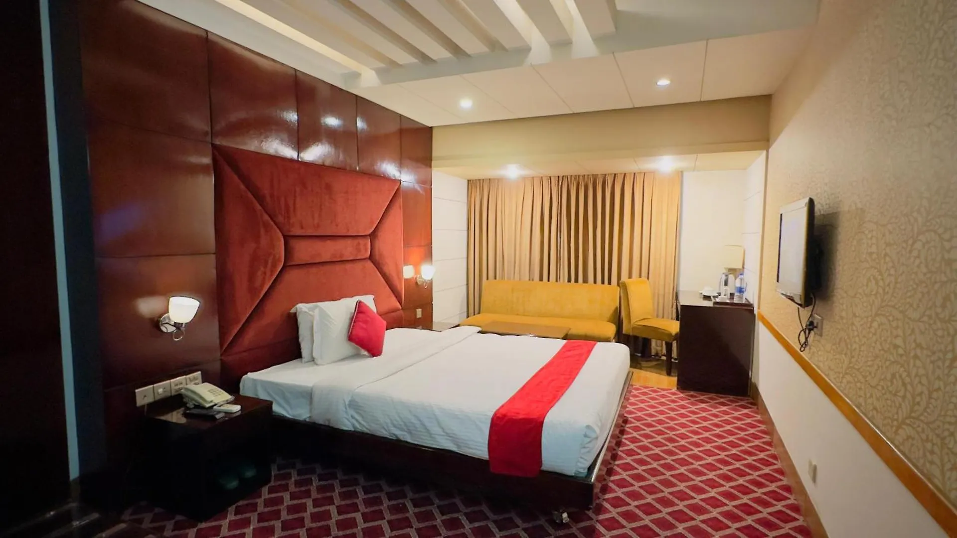West Park Inn Dhaka Hotel