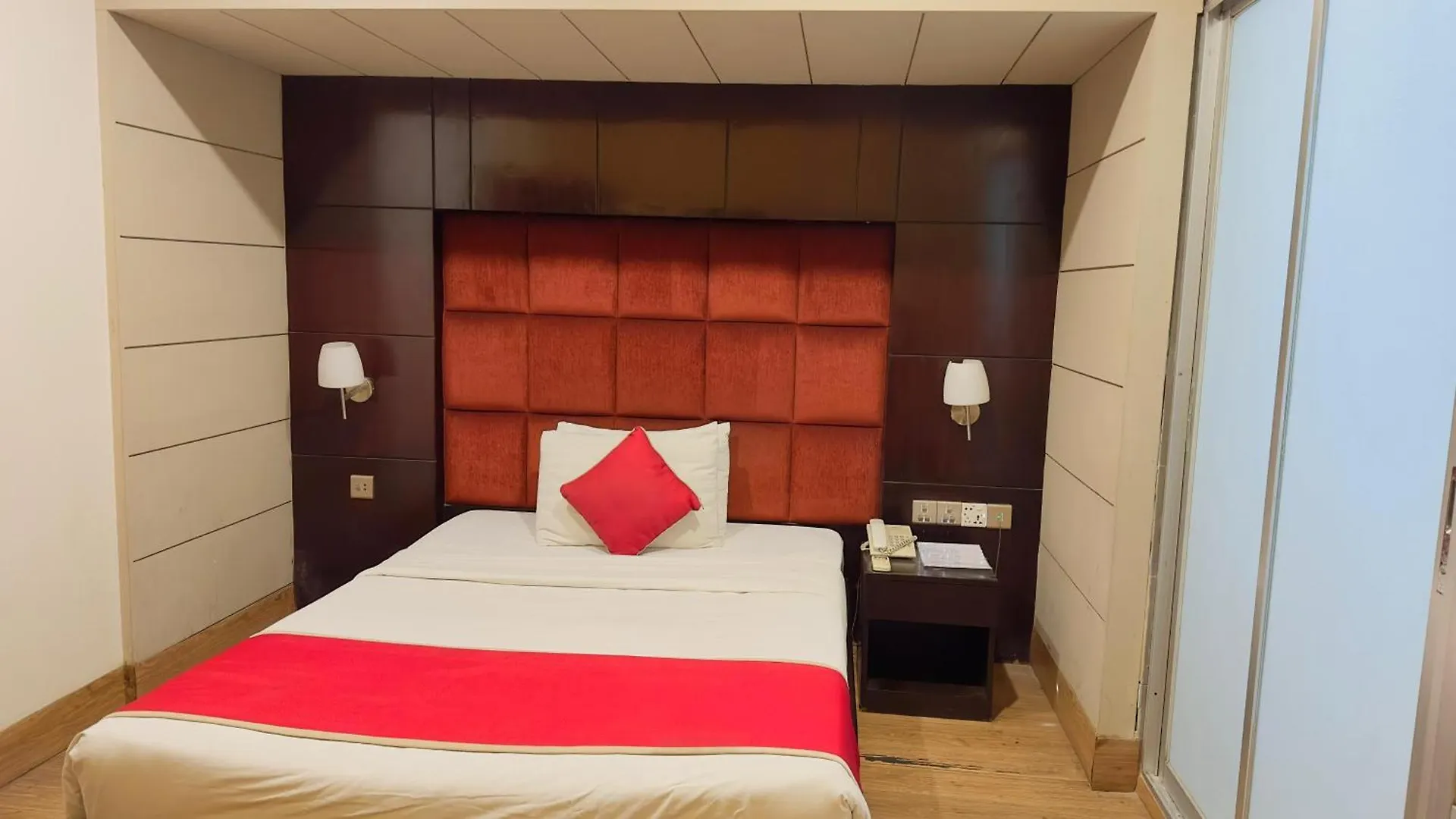 *** Hotel West Park Inn Dhaka Bangladesh